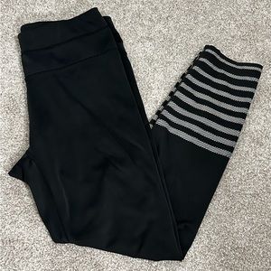 Athleta Black Leggings with Shine Stripes Size Small